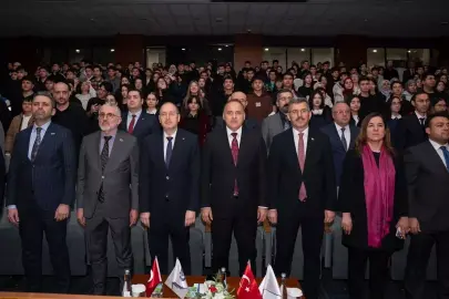 "Güvenli İnternet Günü" etkinliği BTK'de gerçekleştirildi