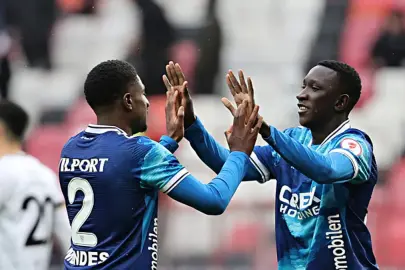 Samsunspor kupada iki golle güldü