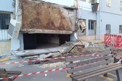 55 yıllık okulda faciadan dönüldü. Girişteki beton saçak bir anda çöktü