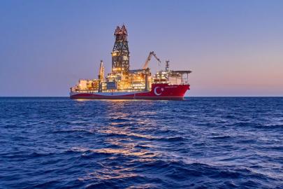 Abdülhamid Han, Karadeniz'de yılın ilk keşif sondajına başladı