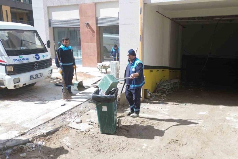 Akpınar Çarşısı’nda temizlik çalışmaları başladı