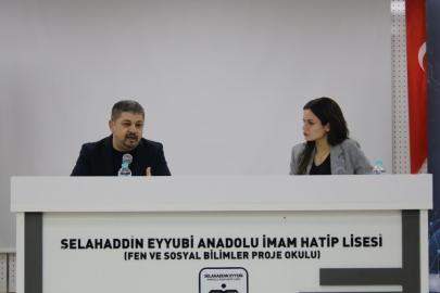 "Algoritmalar sizi yönlendiriyor"