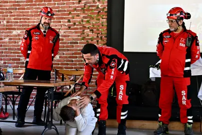 Antalya'da özel gereksinimli bireylere afet farkındalık eğitimi