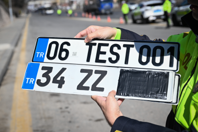 APP plakalarla ilgili yeni gelişme. 27 Şubat'tan itibaren kesilen cezalar iptal edildi