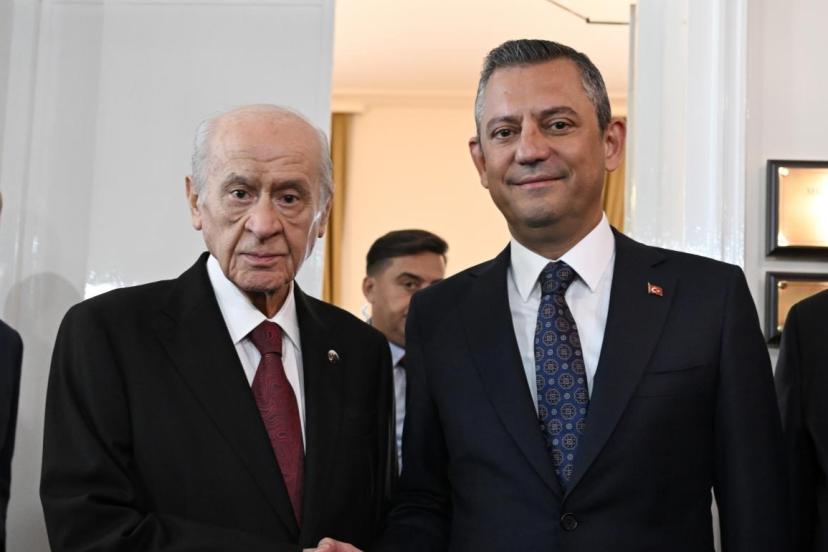 Bahçeli'den Özel'e telefon 