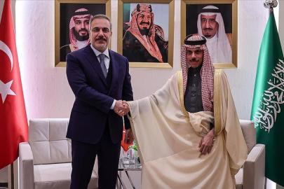 Bakan Fidan, Suudi Arabistanlı mevkidaşı ile görüştü