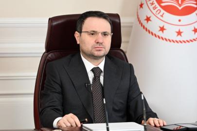 Bakan Gürlek'ten Özel hakkında suç duyurusu ve tazminat davası