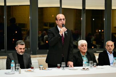 Başkan Geçit, belediye meclis üyeleriyle ‘vefa’ iftarında buluştu