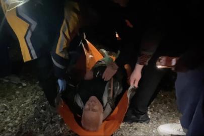 Bursa'da kayık battı: Baba ve oğlu ölümden döndü