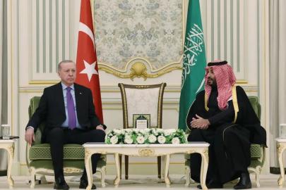 Cumhurbaşkanı Erdoğan, Prens Selman ile görüştü