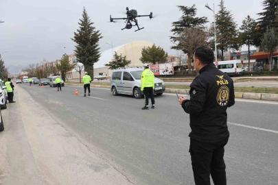 Elazığ’da dron destekli trafik uygulaması