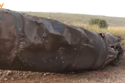 İran'dan Tel Aviv'e atılan füzenin enkazını NTV görüntüledi