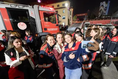 İzmir'de zorlu mesleğin kahramanları ile ESHOT buluşması