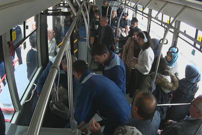 Kalp krizi geçiren yolcuyu hastaneye yetiştiren kahraman şoför konuştu: "Otobüsümüze binen her yolcu bize emanet"