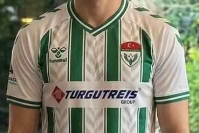 Kars 36 Sporlu futbolcu uğradığı silahlı saldırıda hayatını kaybetti