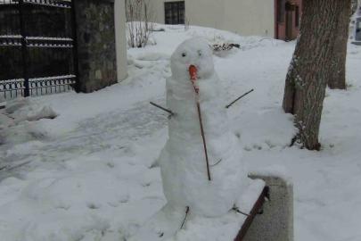 Kars’ta Mart ayında yağan kar, kenti yeniden beyaza bürüdü