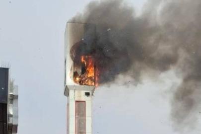 Küçükçekmece'de baz istasyonunda yangın