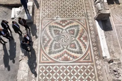 Mozaikli Yapı ören yeri oldu