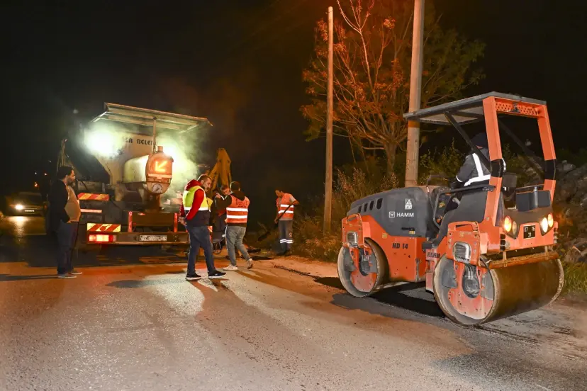 Antalya Muratpaşa'dan DSİ Kanal Yolu’na bakım
