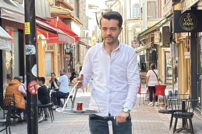 Bartın'ın jet çaycısı: Günde 25 bin adım ayınca çareyi böyle buldu
