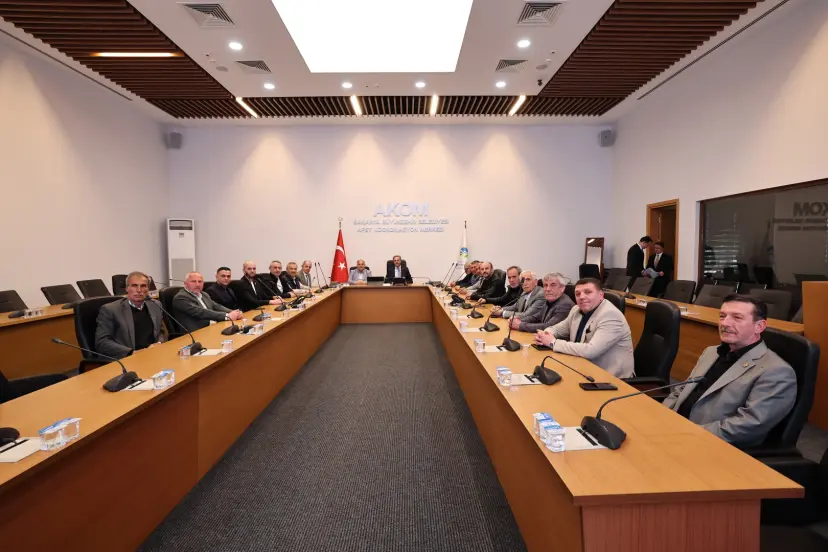 Başkan Alemdar Serdivan muhtarlarını AKOM’da ağırladı