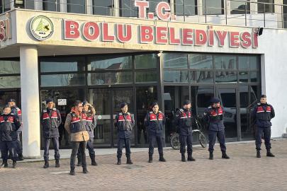 Bolu Belediyesi'nde arama yapılıyor