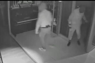 Çelik kasa hırsızlarına jandarmadan film gibi operasyon