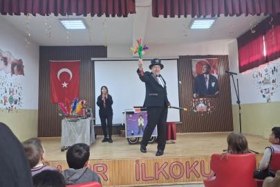 Çıldırlı çocuklara siharbaz sürprizi