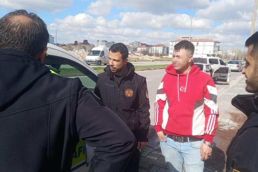 Ehliyetine el konuldu, 3'üncü kez alkollü araç kullanırken yakalandı