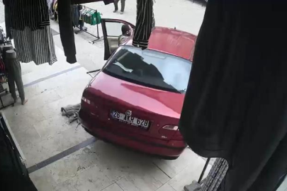 El freni çekilmeyen otomobil, mağazaya girmek üzereyken durduruldu