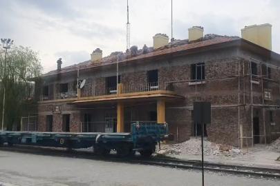 Elazığ’da 79 yıllık tarihi tren istasyonu yenileniyor