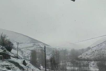 Elazığ’ın yüksek kesimlerinde kar yağışı
