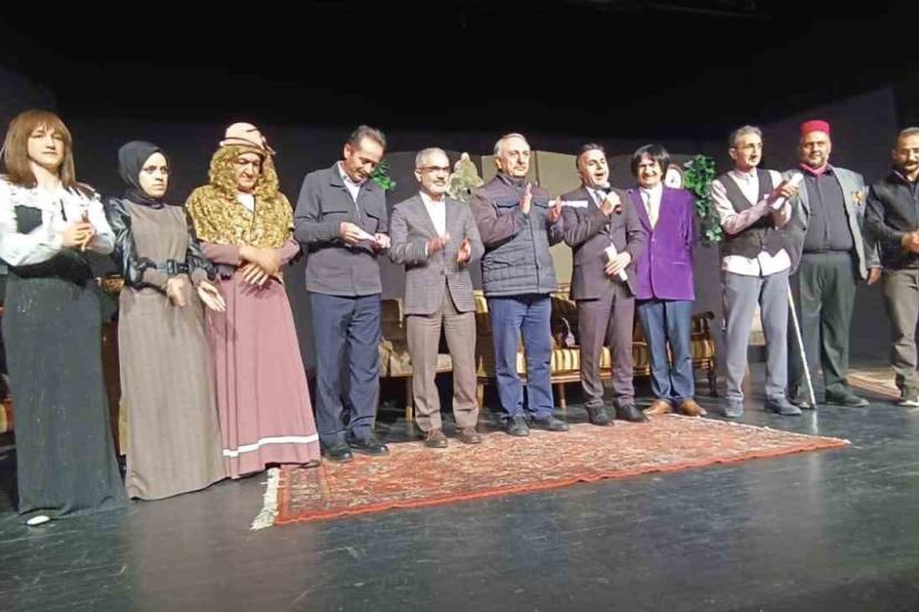 Erzurum Şehir Tiyatrosu, ‘Kılıbık Hayrullah’ oyunu ile Türkiye turnesine çıkıyor