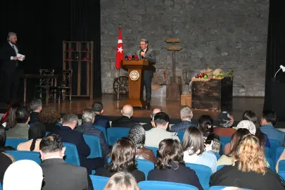 Hüseyin Kazaz Kültür Merkezi Muhacirlik oyunu ile açıldı