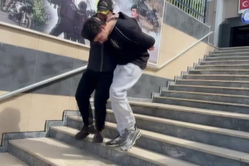 'İstanbul'a geliyorum, icraatlara devam' diye video paylaşan hırsız yakalandı
