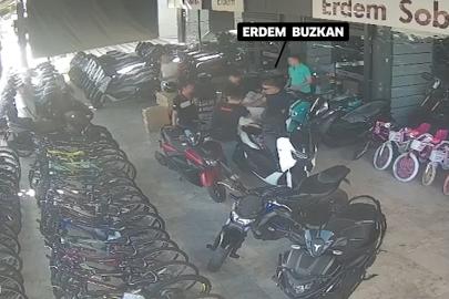 Manavgat Belediyesi soruşturmasında yeni görüntüler. Eski başkan Sözen'in para alışverişi kamerada