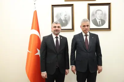 Milletvekili Kılıç’tan Sağlık Bakanı Memişoğlu’na ziyaret