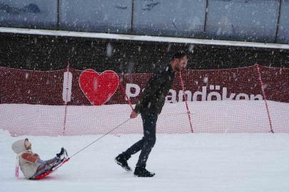 Palandöken’de kayak sezonu 30 Nisan’a kadar uzatıldı