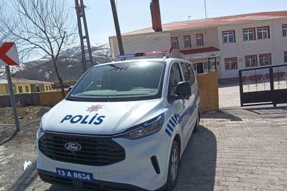 Tatvan’da okul çevrelerinde güvenlik önlemleri artırıldı