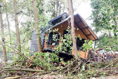 6 kişinin öldüğü bungalov faciasında 2. dava. 5 kamu görevlisine yurt dışı yasağı