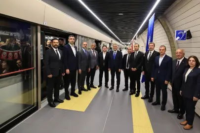 Anadolu Yakası’na dev ulaşım yatırımı... Sultanbeyli Metrosu hizmete açıldı