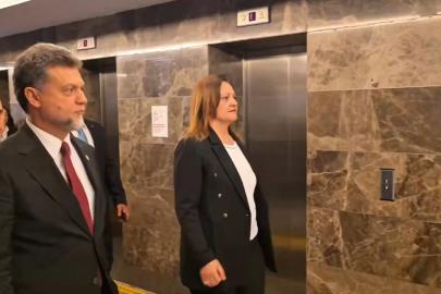 Burcu Köksal AK Parti Genel Merkezi'nde 