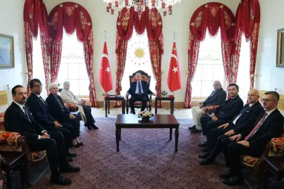 Cumhurbaşkanı Erdoğan, 27 Mayıs darbesi mağdurlarının ailelerini kabul etti