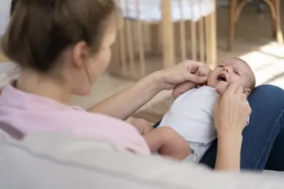 Doğum izni 24 haftaya çıktı, sosyal yardımlar genişledi! Yeni yasa yürürlükte