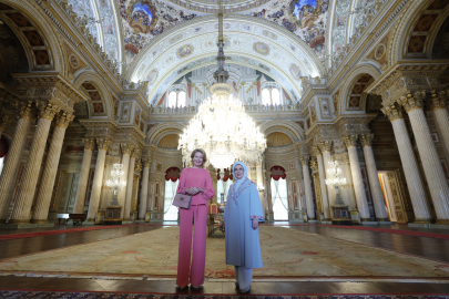Emine Erdoğan, Belçika Kraliçesi Mathilde'yle bir araya geldi