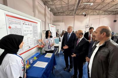 Erzincan Lisesinde Bilim Fuarı düzenlendi