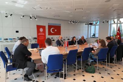 İletişim Başkanlığı 'NATO'nun Geleceği ve PolonyaTürkiye Savunma İşbirliği' paneli düzenledi