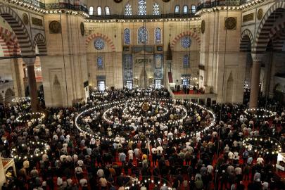 İstanbul'da bayram namazı kılındı