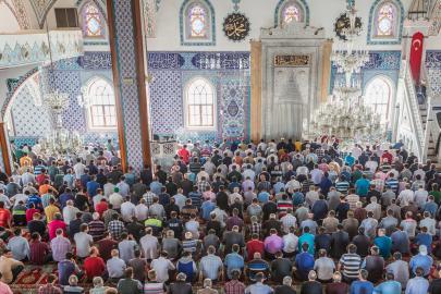 İstanbul'da bayram namazı saat kaçta? 2026 Diyanet İstanbul Kurban Bayramı namaz vakti