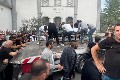 Komşusunun öldürdüğü esnaf, kendi aracıyla uğurlandı